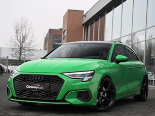 Audi A3 Sportback 40TFSI E 204PK Individual Vipergreen!! RS-Zetels Pano Sfeerverl ACC Lane Assist Virtual Led V+A Uniek!