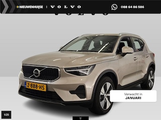 Volvo XC40 2.0 B4 Core | Camera | Stoel/stuurverwarming | Trekhaak | Keyless entry/start | Google infortainment | Apple carplay/android auto | Volvo on Call | Elektrisch bedienbare achterklep |