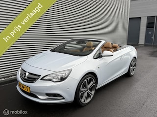 Opel Cascada 1.6 Turbo Cosmo | Camera | Clima | Leder | Navi | Trekhaak | 20 inch | Bomvol opties!