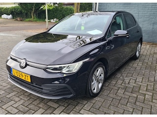 Volkswagen Golf 1.0 TSI Life Virtual Carplay