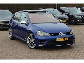Volkswagen Golf 2.0 TSI R 4Motion / NIEUWSTAAT! / Panoramadak / Camera / Leder / 19'' / Dynaudio / Navi. Proff / Stoelverwarming / DAB / ACC
