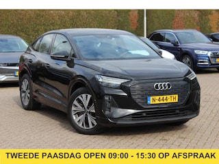 Audi Q4 40 Advanced edition 77 kWh / Warmtepomp / CarPlay / Matrix LED / Sportstoelen / 19'' / Virtual Cockpit / Parkeerhulp V+A / Intr.voorverwarming / Stoelverwarming / DAB / Cruise Control