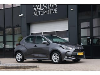 Mazda 2 1.5 Agile hybride “ Toyota Yaris “