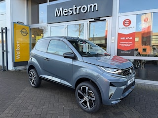 AIXAM Crossover Premium 482D Ambition / Nieuw / ABS / 9 inch Tablet / Alarm