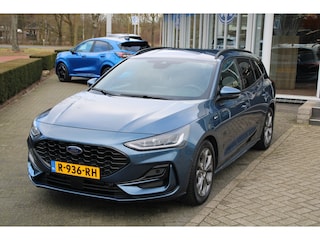 Ford Focus Wagon 1.0 EcoBoost Hybrid ST Line TREKHAAK | NAVIGATIE | WINTER PACK |