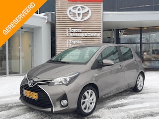 Toyota Yaris 1.5 Hybrid Dynamic ALL SEASON KEYLESS LMV CLIMA BLUETOOTH NAVI