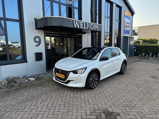 Peugeot 208 GT 131pk Panoramadak, Navi, Camera, LED, Leder