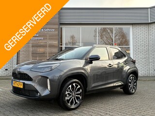 Toyota Yaris Cross HYBRID 115 DYNAMIC COMFORT-PACK BLIND-SPOT STOEL/STUURVERW PARK-SENSOREN APPLE/ANDROID CLIMA AD-CRUISE CAMERA 17" LM-VELGEN NL-AUTO