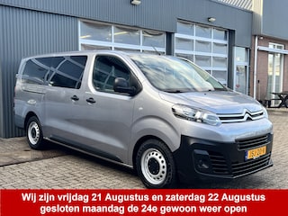 Citroën Jumpy 1.5 BlueHDi 120 XL Marge BTW en BPM vrij!! Airco Cruise controle Trekhaak 2500kg Navigatiesysteem Personenvervoer 9-Persoons Parkeerhulp achter Apple carplay 1e eigenaar Euro 6 Bpm en Btw vrij voor particulier
