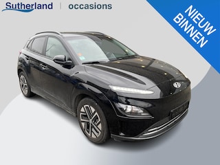 Hyundai Kona Comfort 64 kWh | Stoelverwarming | Camera |  Audio-navigatiesysteem | Automatische airconditioning