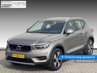 Volvo XC40 1.5 T2 Momentum NL-AUTO | TREKHAAK | STOEL VERWARMING