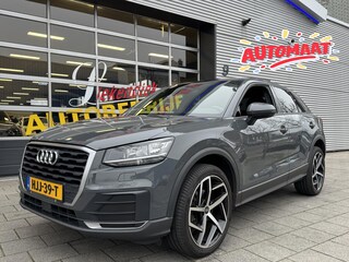 Audi Q2 30 TFSI Design Pro Line Plus - AUTOMAAT I Panorama dak I Airco I PDC I Sport velgen 19 I Afneembare trekhaak I Dealer ond.