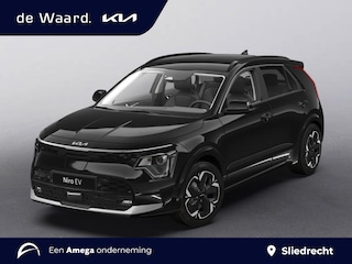 Kia Niro EV Limited Edition 64.8 kWh | €2.530 voordeel | Privacy glass | Stoelverwarming voor | Verwarmbaar stuurwiel | Batterijverwarming | Elektrisch verstelbare buitenspiegels | Lederen stuurwiel | Dakrails