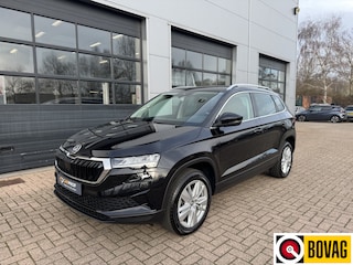 Skoda Karoq 1.5 TSI ACT Business Edition Plus | Trekhaak wegklapbaar |Stoelverwerming/stuurverwarming | Adaptive Cruise Control | Camera |
