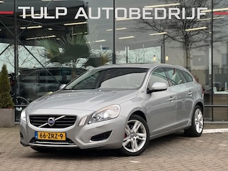 Volvo V60 2.4 D6 AWD Plug-In Hybrid Pure Limited Dak Trekhaak