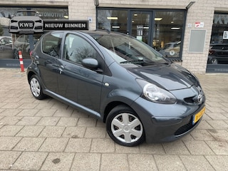 Toyota Aygo 1.0-12V 5Drs Airco Nieuwe apk