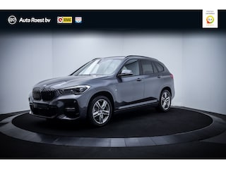 BMW X1 20iA xDr.M-SPORT High Executive FULL LED | LEDER | HUD | NAVI GROOT