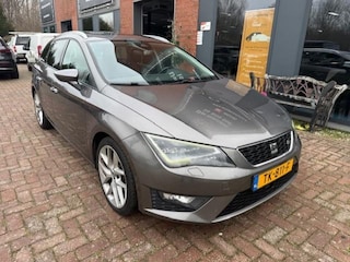 Seat Leon ST 2.0 TDI FR Connect AUT, 184pk