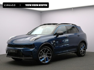 Lynk & Co 01 1.5 / Carplay / Camera / Adaptive Cruise / Panoramadak / Dodehoekdetectie / Stoelverwarming / Autom. bestuurdersstoel / Navi