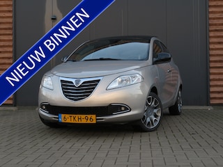 Lancia Ypsilon 0.9 TwinAir Automaat Platinum Airco Cr-Control Panoramadak Nw APK