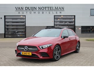 Mercedes-Benz A-klasse 180 AMG Line / Panoramadak / Keyless / N.A.P.