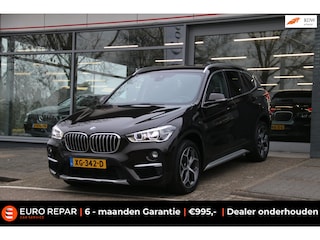 BMW X1 SDrive20i Orange Edition II TREKHAAK NL-AUTO NAP!