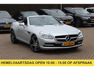 Mercedes-Benz SLK 200 Automaat / 107.436 km / AIRSCARF / Zwart Leder / Panorama dak / Stoelverwarming / Compleet dealer onderhouden.