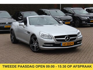 Mercedes-Benz SLK 200 Automaat / 107.436 km / AIRSCARF / Zwart Leder / Panorama dak / Stoelverwarming / Compleet dealer onderhouden.