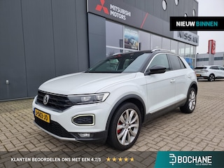 Volkswagen T-Roc 1.5 TSI Sport | Open dak | Navigatie | Achteruitrijcamera |