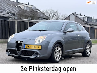 Alfa Romeo Mito 1.4 Progression CarPlay/Android*Airco*LM velgen*Dealer onderhouden*6 versnelling*