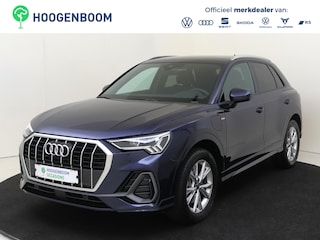 Audi Q3 45 TFSI e S edition | Trekhaak | Achteruitrijcamera | Adaptieve cruise control | Dodehoek detectie | CarPlay | Navigatie | Audi virtual cockpit |