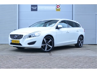 Volvo V60 1.6 T3 Summum Leder, 18" Alu, Nw Drukgroep/Massa vliegwiel