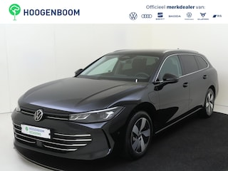 Volkswagen Passat Variant 1.5 eHybrid Business | Trekhaak | Achteruitrijcamera | Head-up display | 3-zone airco | Dodehoek detectie | Adaptieve cruise control | Stoel- en stuurwielverwarming |