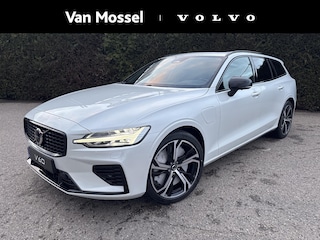 Volvo V60 2.0 T8 Plug-in hybrid AWD Ultra Dark