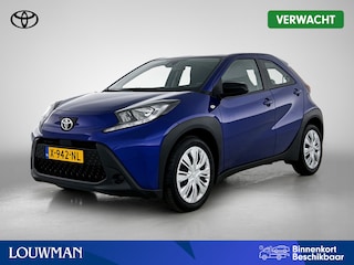 Toyota Aygo 1.0 VVT-i MT Play | 1e Eigenaar | NIEUW GELEVERD & ONDERHOUDEN | Apple Carplay / Android Auto |