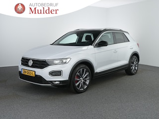 Volkswagen T-Roc 1.5 TSI Sport | Pano | ACC | Carplay | Trekhaak