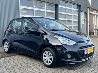 Hyundai i10 1.0i i-Motion Comfort Airco Cruise controle 5-Persoons Stuurwielbediening Incl fietsendrager Dealer onderhouden Stadsauto