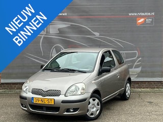 Toyota Yaris 1.0 VVT-i Luna NAP,APk tot en met 02-2027,Nieuwe remblokken.