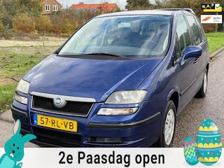 Fiat Ulysse 2.0-16V Dynamic 7 Persoons! Airco Electric pakket ABS Audio/CD TCS EBD Dakrails Trekhaak Dealeronderh. APK 02.12.2026