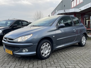 Peugeot 206 1.4 X-line