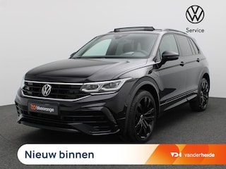 Volkswagen Tiguan 1.4 TSI eHybrid R-Line Business+ Panorama Dak, Head-up display, Trekhaak, 360 camera, Leder, Stoelverwarming, Dodehoek detectie, 20"Lmv,