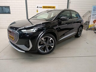 Audi Q4 55 quattro S Edition 82 kWh Airconditioning (automatisch) | Audiosysteem | Adaptive cruise controle | Navigatiesysteem | Parkeersensoren