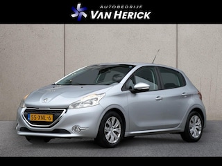 Peugeot 208 1.4 VTi Envy | Cruise Control | Achteruitrijcamera | Climate Control