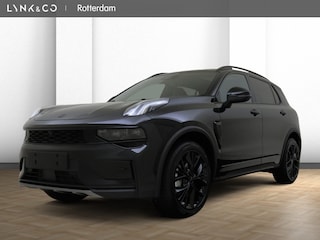 Lynk & Co 01 More | Rijklaar | 360° camera | Panoramadak |