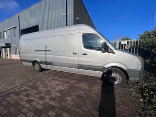 Volkswagen Crafter 35 2.5 TDI L4H2 DC Trendline Lees tekst