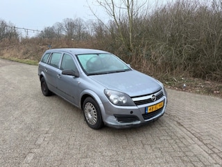 Opel Astra Wagon 1.8 Business Automaat Koppakking lek. Loop of sloop!!