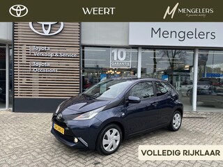 Toyota Aygo 1.0 VVT-i x-nav | Navigatie | All seasonbanden | Camera