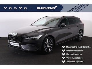 Volvo V60 B4 Essential Edition - IntelliSafe Assist & Surround - Parkeercamera achter - Verwarmde voorstoelen, stuur & achterbank - Parkeersensoren achter - Draadloze tel. lader - Extra getint glas - 17' LMV