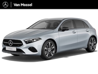 Mercedes-Benz A-klasse 250e Star Edition Luxury-Line / Stoelverwarming / Achteruitrijcamera / Distronic / Antidiefstalpakket / Night-pakket / Multibeam-Led /