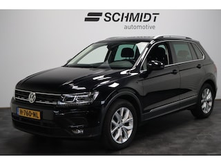 Volkswagen Tiguan 1.5 TSI ACT Highline Automaat | Trekhaak | ACC | LED